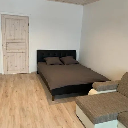 Taalihomes Ridaelamu Jaerve Kaldal - Saun Hinnas * Kuremaa