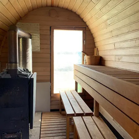 Taalihomes Ridaelamu Jaerve Kaldal - Saun Hinnas *